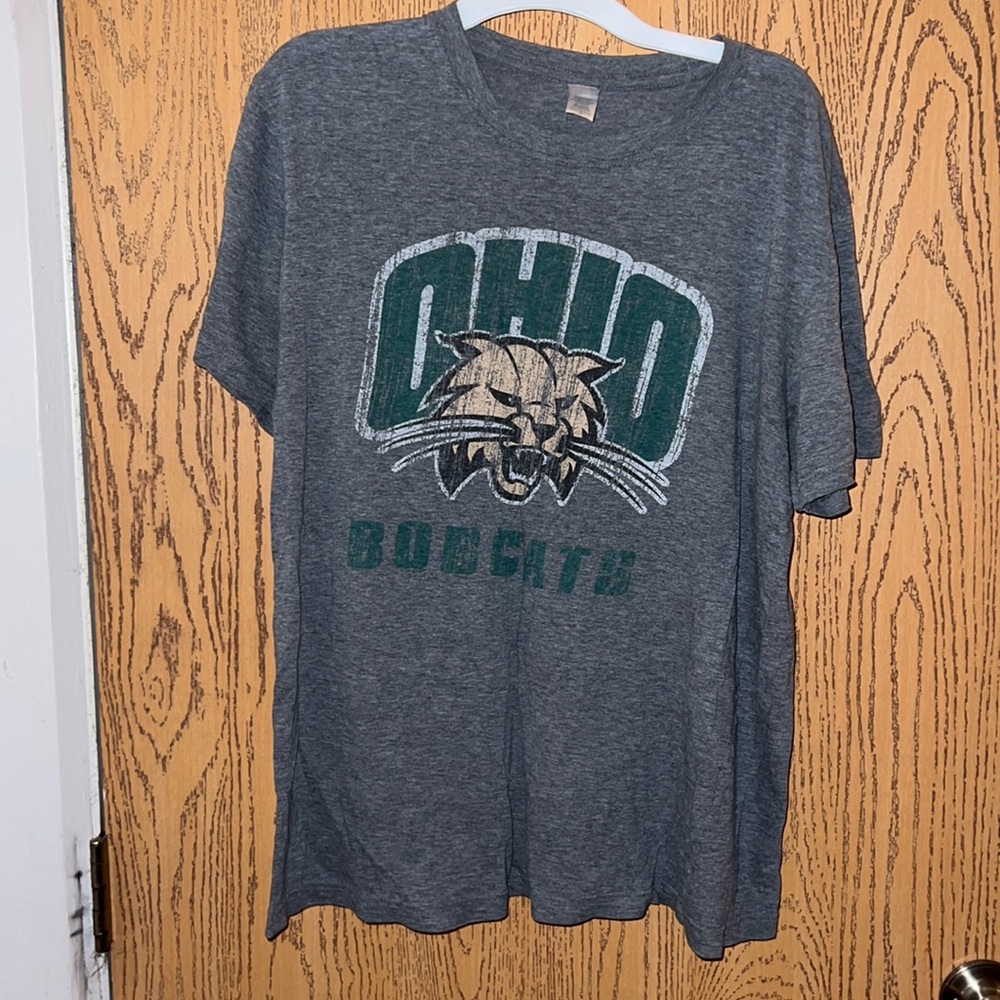 Women’s short sleeve graphic tshirt